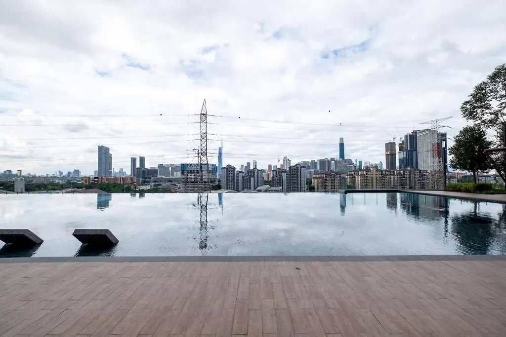 Fairy M Vertica 4Bedroom 8Pax Infinity Pool Gym Kuala Lumpur Malaysia