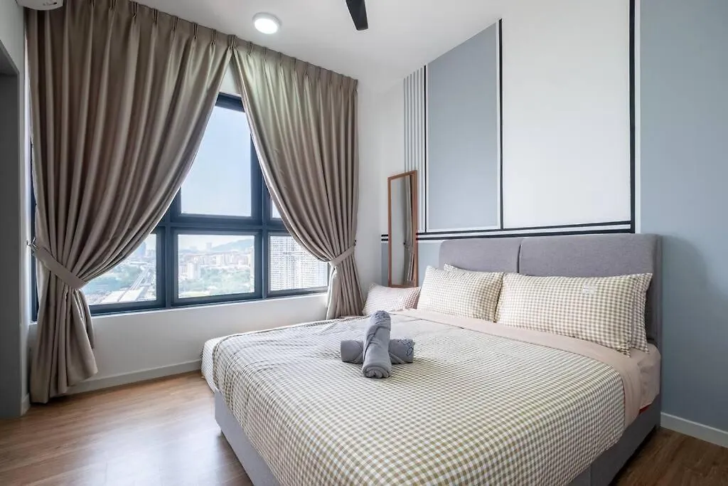 Fairy M Vertica 4Bedroom 8Pax Infinity Pool Gym Kuala Lumpur