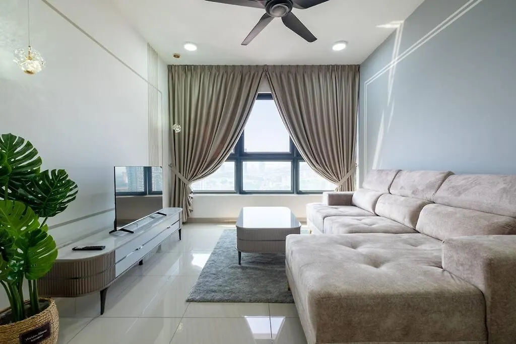 Fairy M Vertica 4Bedroom 8Pax Infinity Pool Gym Kuala Lumpur