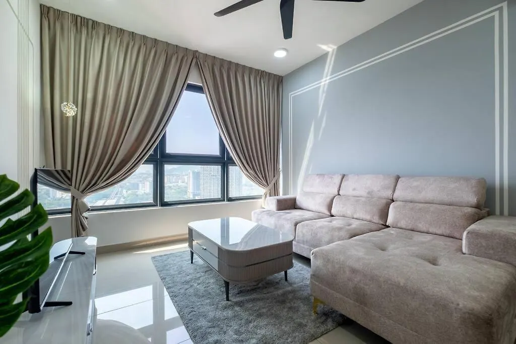 Fairy M Vertica 4Bedroom 8Pax Infinity Pool Gym クアラルンプール