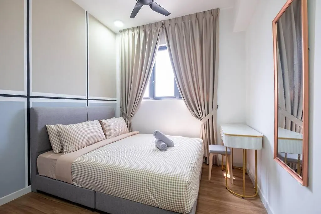 Fairy M Vertica 4Bedroom 8Pax Infinity Pool Gym クアラルンプール